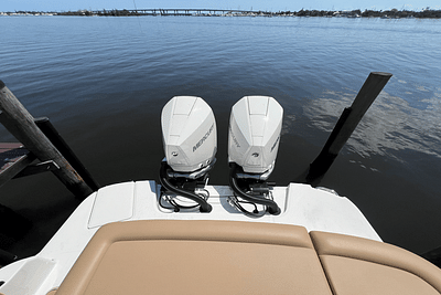 BOATZON | Sea Ray 280 SLX OUTBOARD 2024