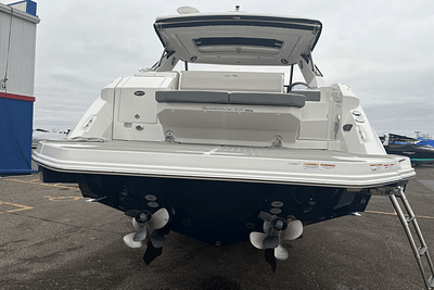 BOATZON | Sea Ray 310 SLX 2024