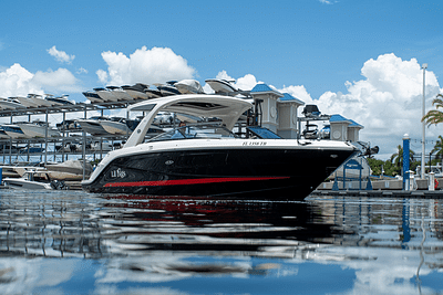 BOATZON | Sea Ray 310SLX OB 2022