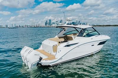 BOATZON | Sea Ray 320 Sundancer 2019