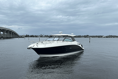 BOATZON | Sea Ray 320 SUNDANCER OB 2020