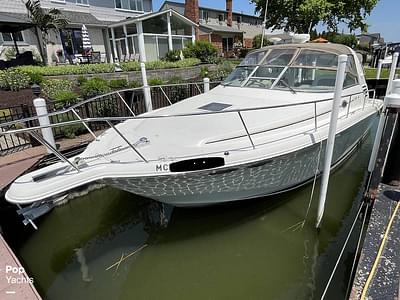 BOATZON | Sea Ray 330 EC