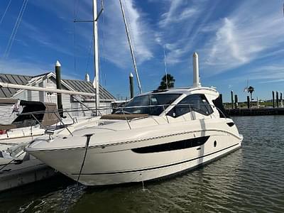 BOATZON | Sea Ray 350 Sundancer Coupe 2018