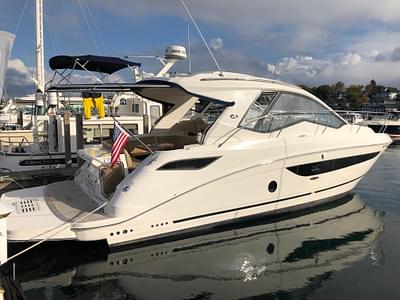 BOATZON | Sea Ray 350 Sundancer Coupe 2018