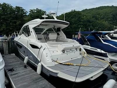 BOATZON | Sea Ray 350DAC 2021