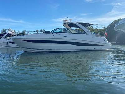 BOATZON | Sea Ray 370 Venture 2014