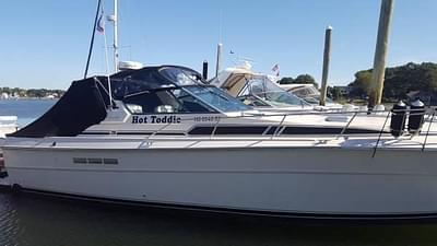 BOATZON | Sea Ray 390 Express Cruiser 1986 BOATZON | Sea Ray 390 Express Cruiser 1986