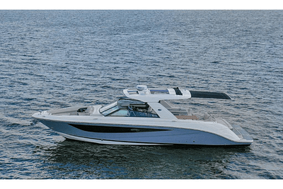 BOATZON | Sea Ray 400 SLX 2020