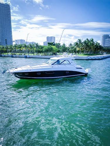 BOATZON | Sea Ray 450 Sundancer 2010