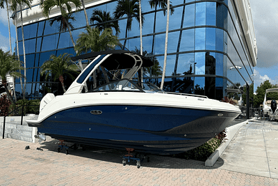 BOATZON | Sea Ray SDX 250 Outboard 2025