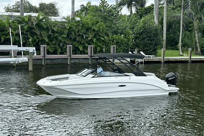 BOATZON | Sea Ray SDX 250 Outboard 2025