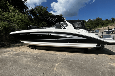 BOATZON | Sea Ray SDX 270 2017