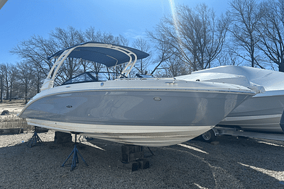 BOATZON | Sea Ray SDX 270 Outboard 2021