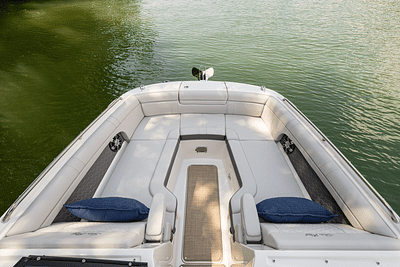 BOATZON | Sea Ray SDX 270 Outboard 2024