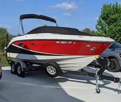 BOATZON | Sea Ray SLX 230 2021