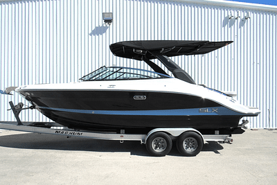 BOATZON | Sea Ray SLX 260 2024