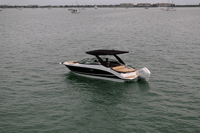 BOATZON | Sea Ray SLX 260 Outboard 2023