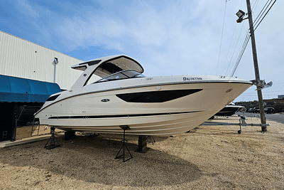 BOATZON | Sea Ray SLX 350 2020