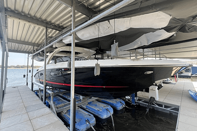 BOATZON | Sea Ray SLX 350 2020