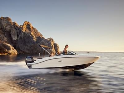 BOATZON | Sea Ray SPX 190 Outboard 2023