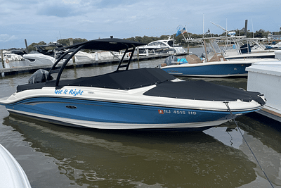 BOATZON | Sea Ray SPX 210 Outboard 2023