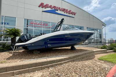 BOATZON | Sea Ray SPX 210 Outboard 2024