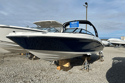 BOATZON | Sea Ray SPX 230 Outboard 2024