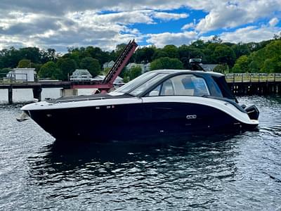 BOATZON | Sea Ray Sundancer 370 OB 2023