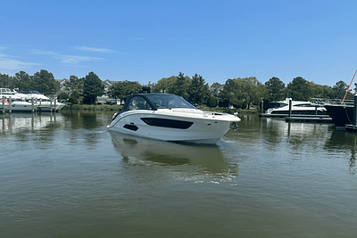 BOATZON | Sea Ray Sundancer 370 Outboard 2024