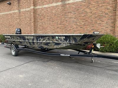 BOATZON | SeaArk 2072 SLD SUZUKI 90 TILLER HANDLE 2019