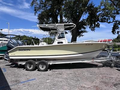 BOATZON | Seastrike 240 CC w TWIN YAMAHA 150s 2007