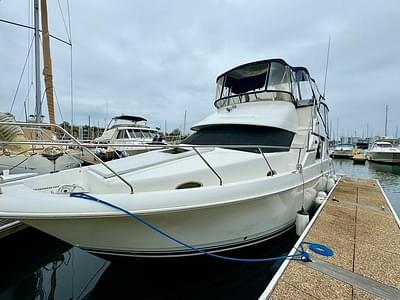 BOATZON | Silverton 372 Motor Yacht 1998