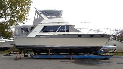 BOATZON | Silverton 40 Convertible 1986