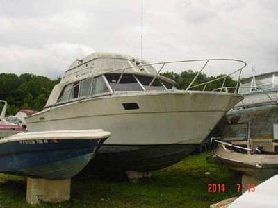 BOATZON | Silverton Sedan 28 Flybridge Sedan Chrysler 318 twins 1974