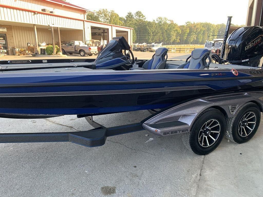 Fredricks Outdoors new and used boats for sale