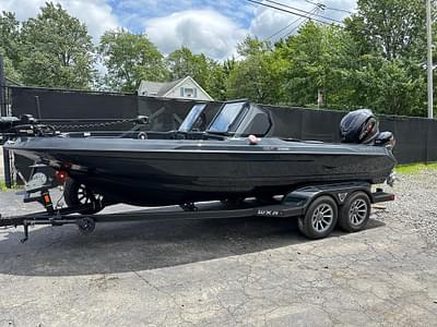 BOATZON | Skeeter WXR2060F 2025