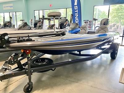 BOATZON | SKEETER ZX150 2025