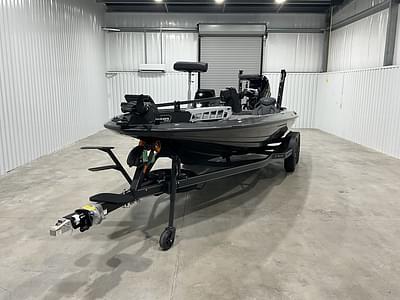 BOATZON | Skeeter ZXR21 2025