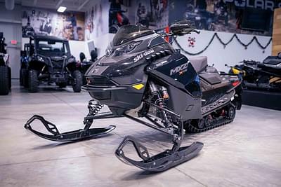 BOATZON | Ski-Doo MXZ XRS Rotax 850 ETEC 129 Ice R XT 15 Shox 72 Black 2024