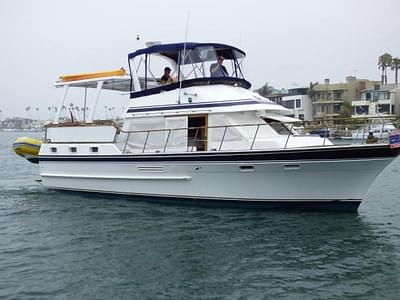 BOATZON | Spindrift 39 ft Aft Cabin Twin Diesel 1984