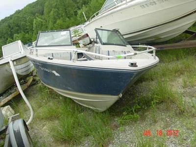 BOATZON | SportCraft 190 Sportsman Bowrider Mercruiser 185 1984