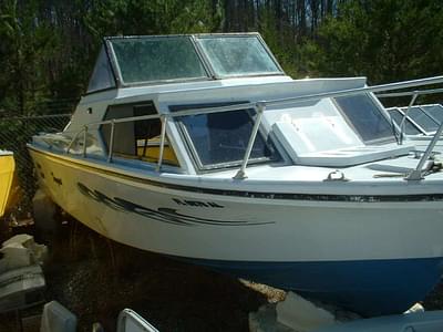 BOATZON | SportCraft C Eagle Fisherman Mercruiser 57 Gen 2 Outdrive 1968