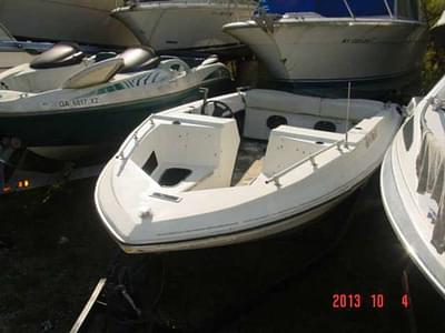 BOATZON | Sportmaster 17 Stingray Bowrider Johnson controls 1979 BOATZON | Sportmaster 17 Stingray Bowrider Johnson controls 1979