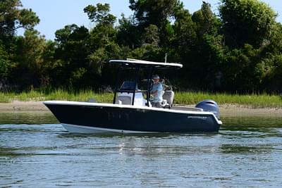 BOATZON | Sportsman Heritage 211 Center Console 2022