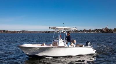 BOATZON | Sportsman Open 212 Center Console 2020