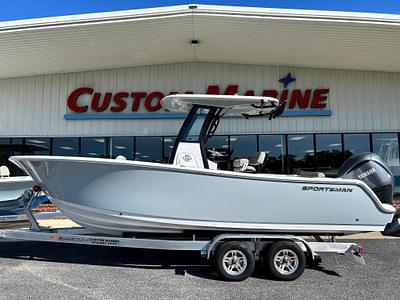 BOATZON | Sportsman Open 232 Center Console 2024