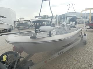 BOATZON | Spyder Boats FX19 Vapor 2022