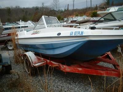 BOATZON | Stingray 19 Project Bowrider 1978