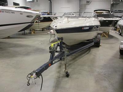 BOATZON | Stingray 225CR 2012