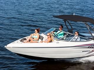 BOATZON | Stingray 225LR IO 2017